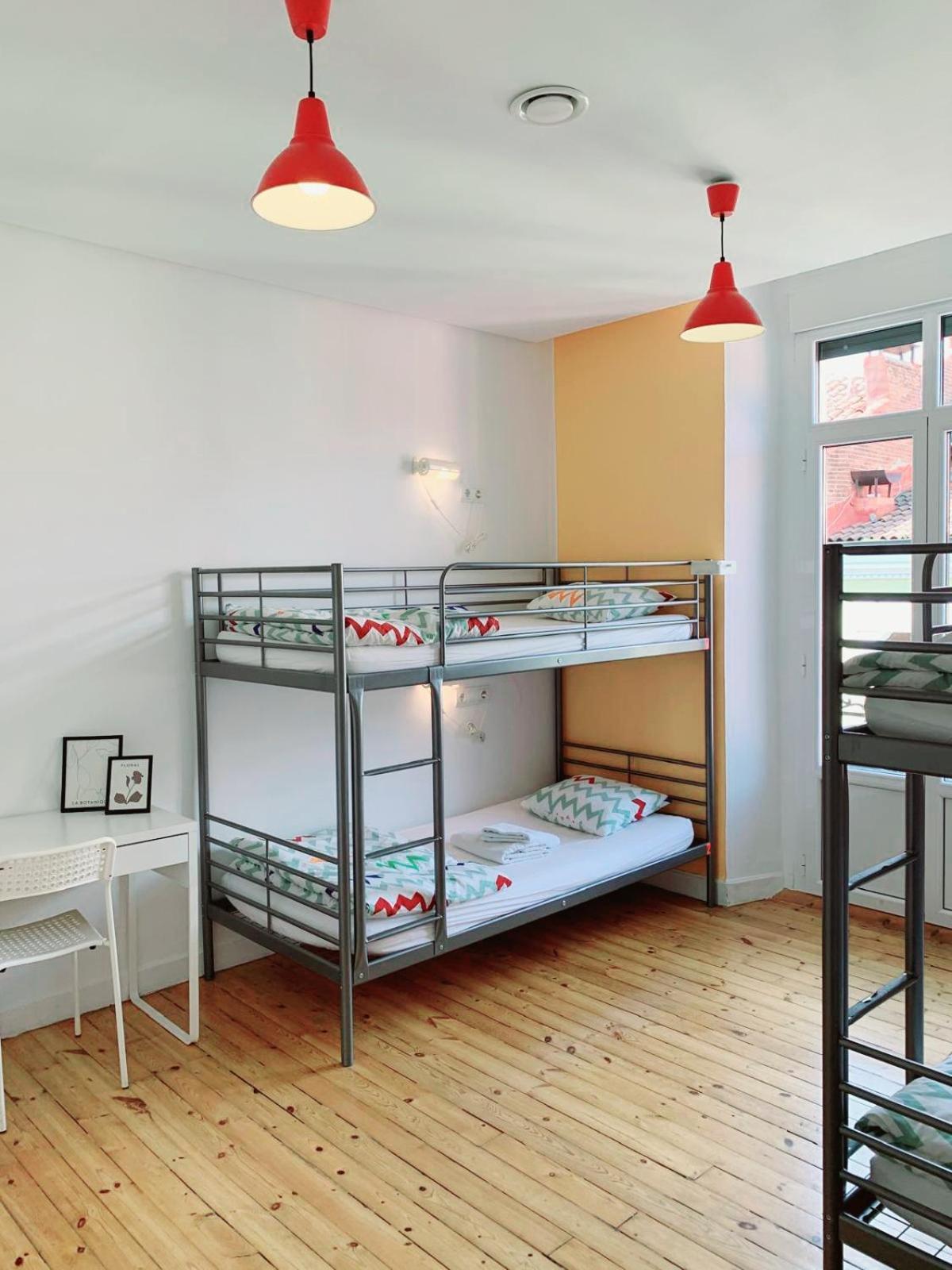 Leon Hostel Buitenkant foto